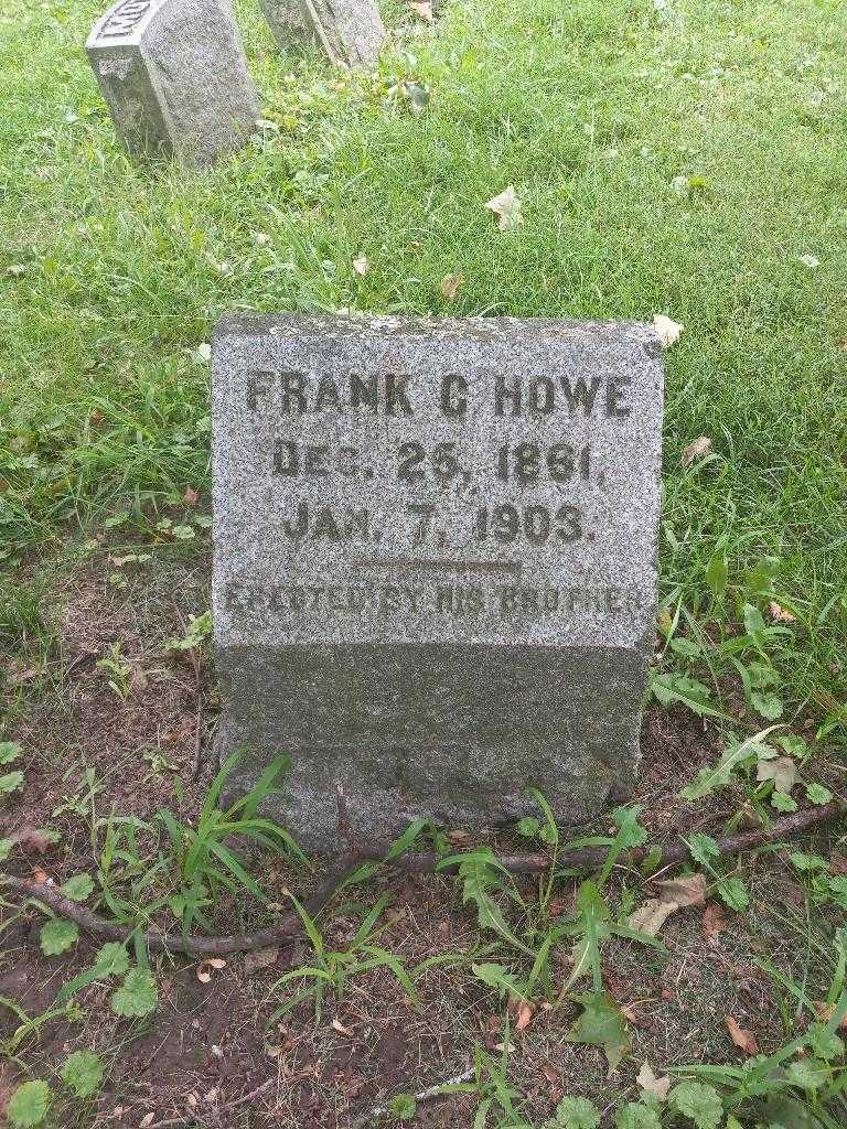 Frank C. Howe's grave. Photo 3