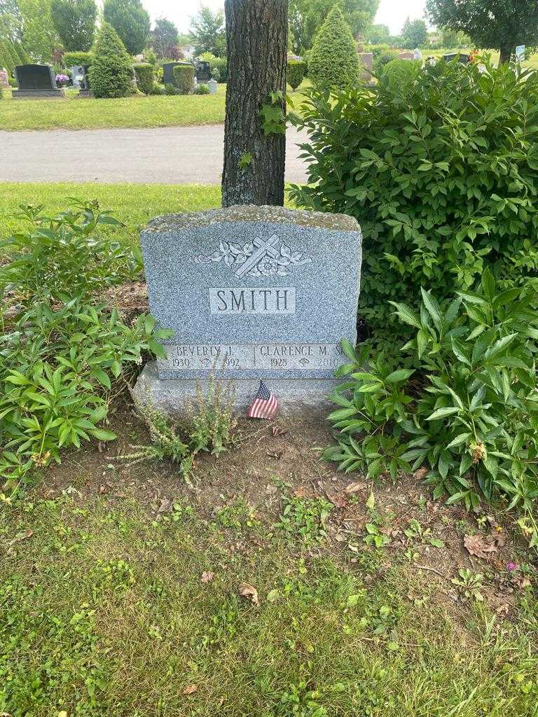 Clarence M. Smith Senior's grave. Photo 2