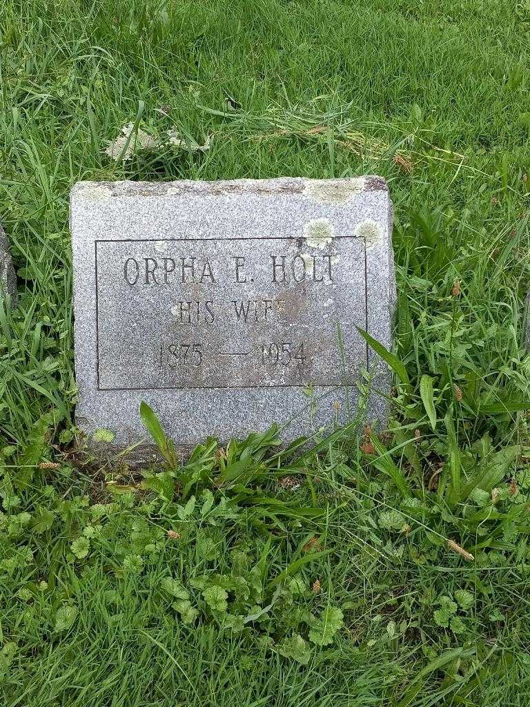 Orpha E. Holt's grave. Photo 3