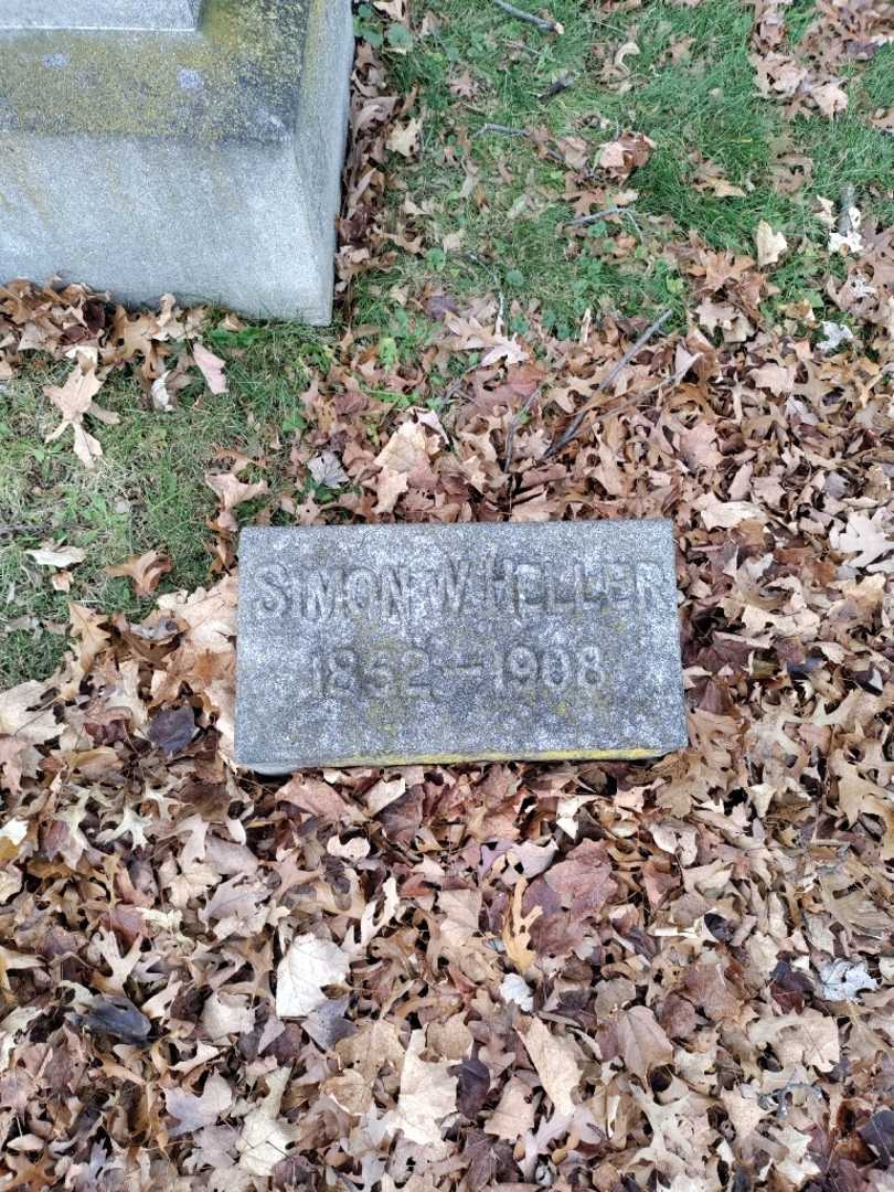 Simon W. Heller's grave. Photo 2