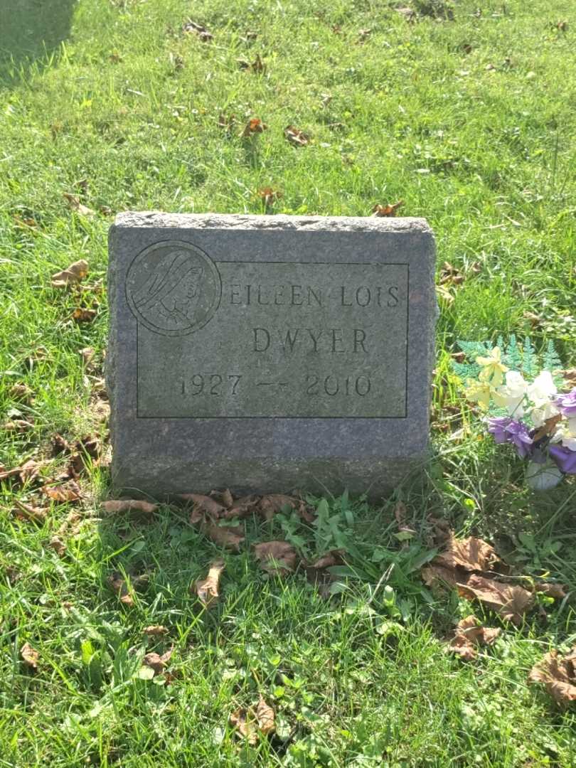 Eileen Lois Dwyer's grave. Photo 2