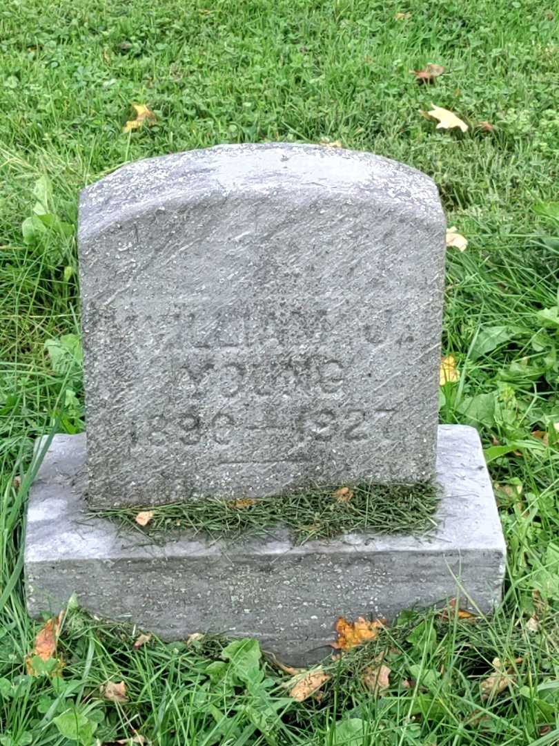 William J. Young's grave. Photo 3
