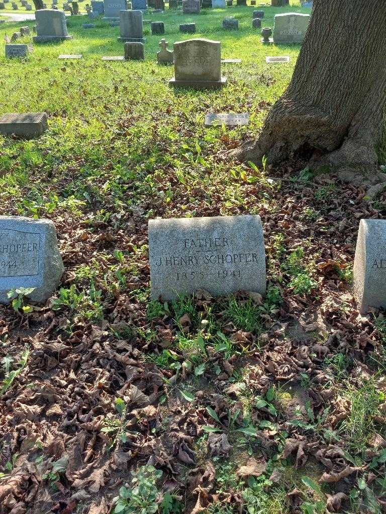 J. Henry Schopfer's grave. Photo 1