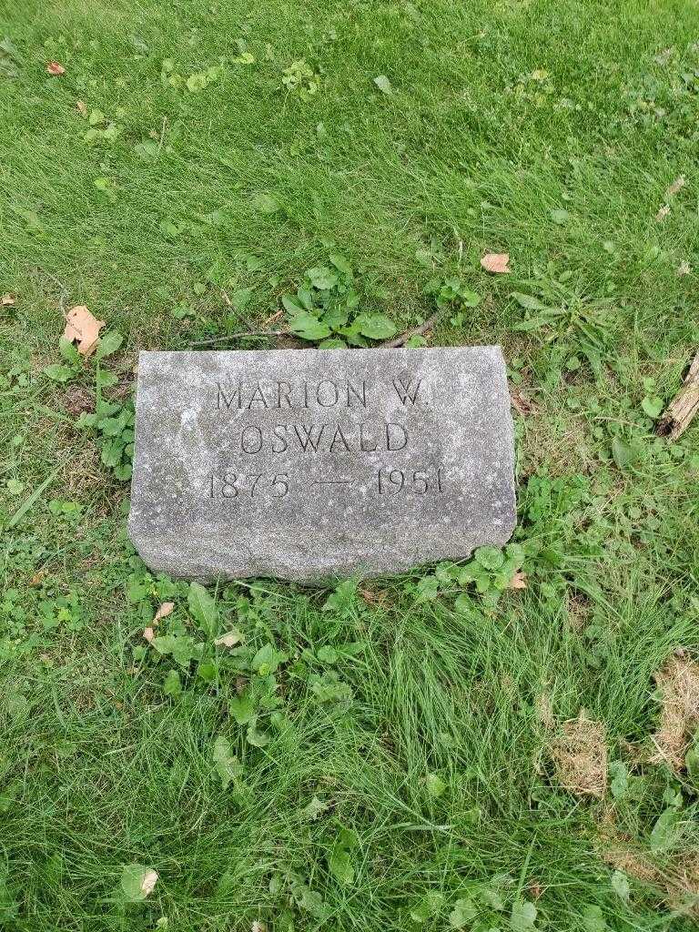 Marion W. Oswald's grave. Photo 3