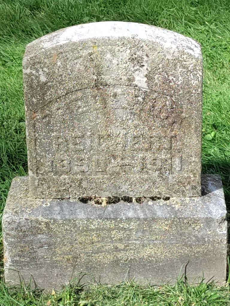 Frederick Reichert's grave. Photo 3