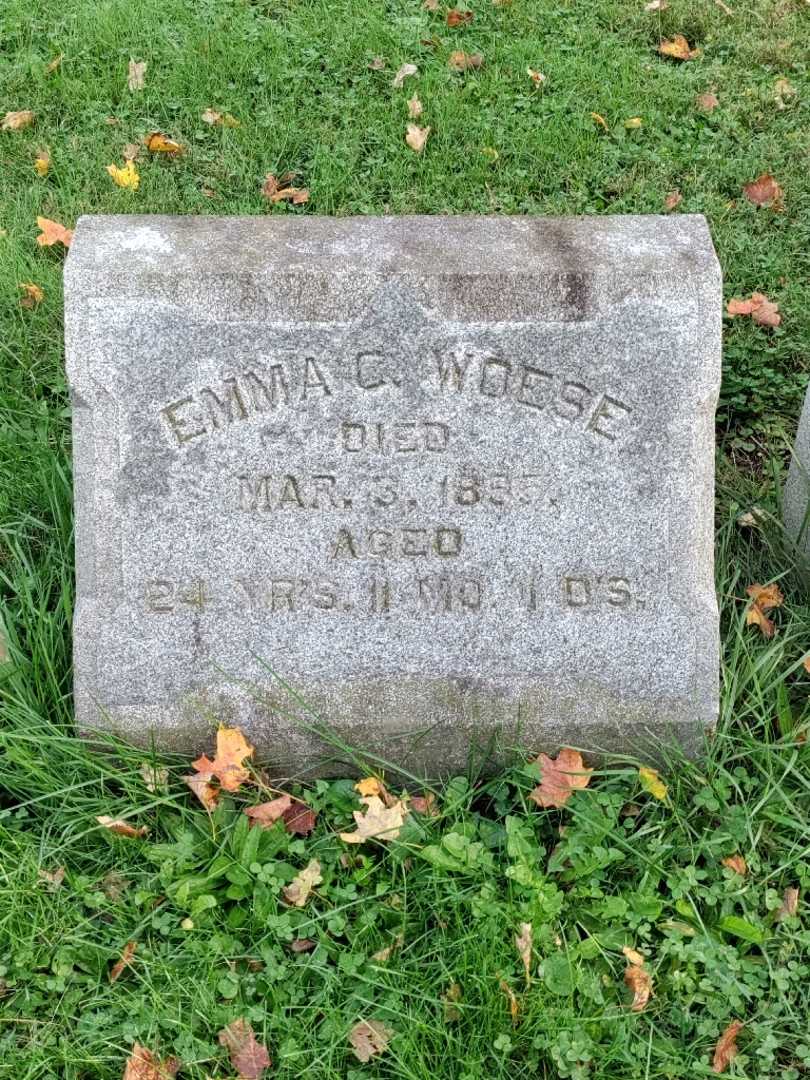 Emma C. Woese's grave. Photo 3