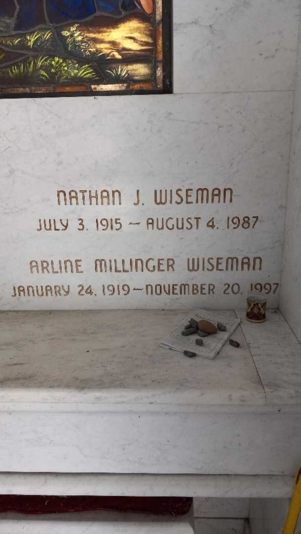 Arline Millinger Wiseman's grave. Photo 4