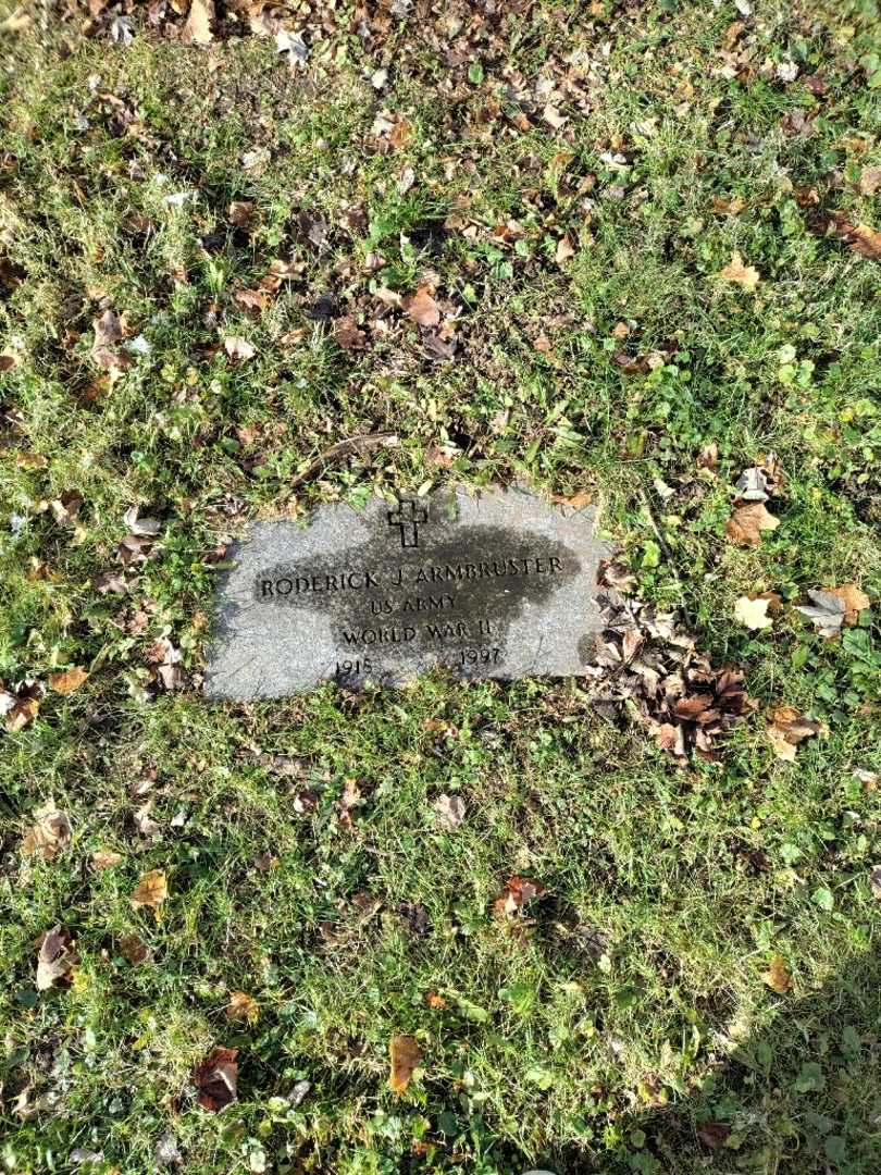 Roderick J. Armbruster's grave. Photo 2