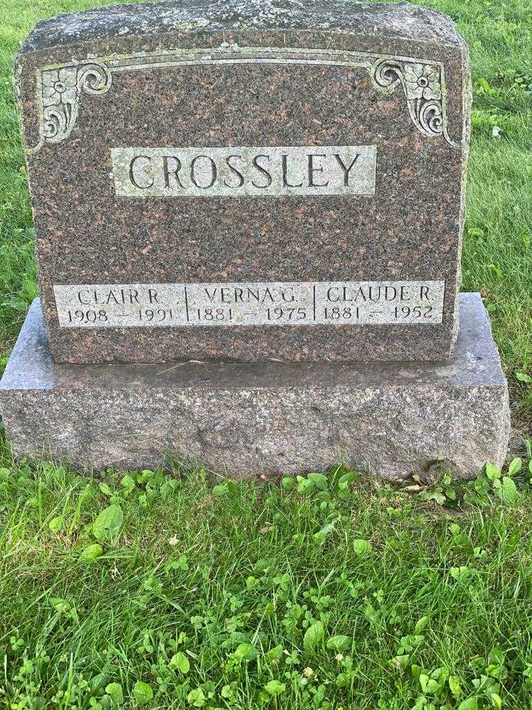 Verna G. Crossley's grave. Photo 3