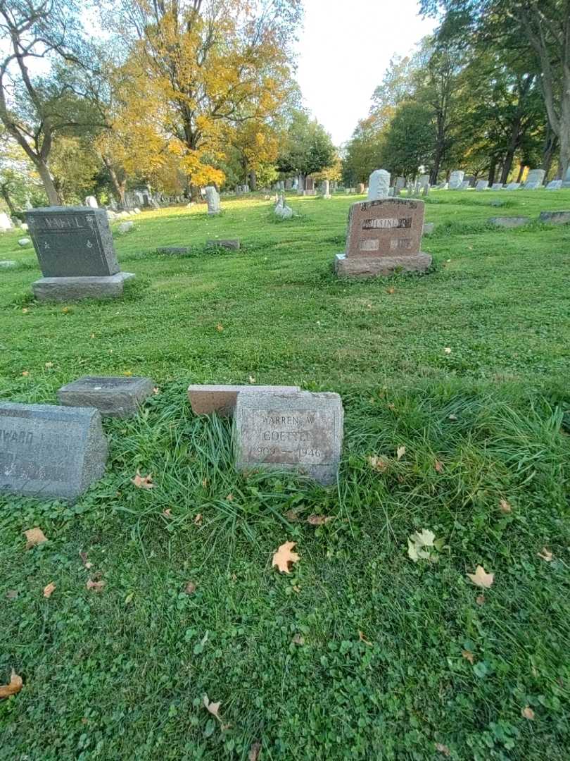 Warren W. Goettel's grave. Photo 2