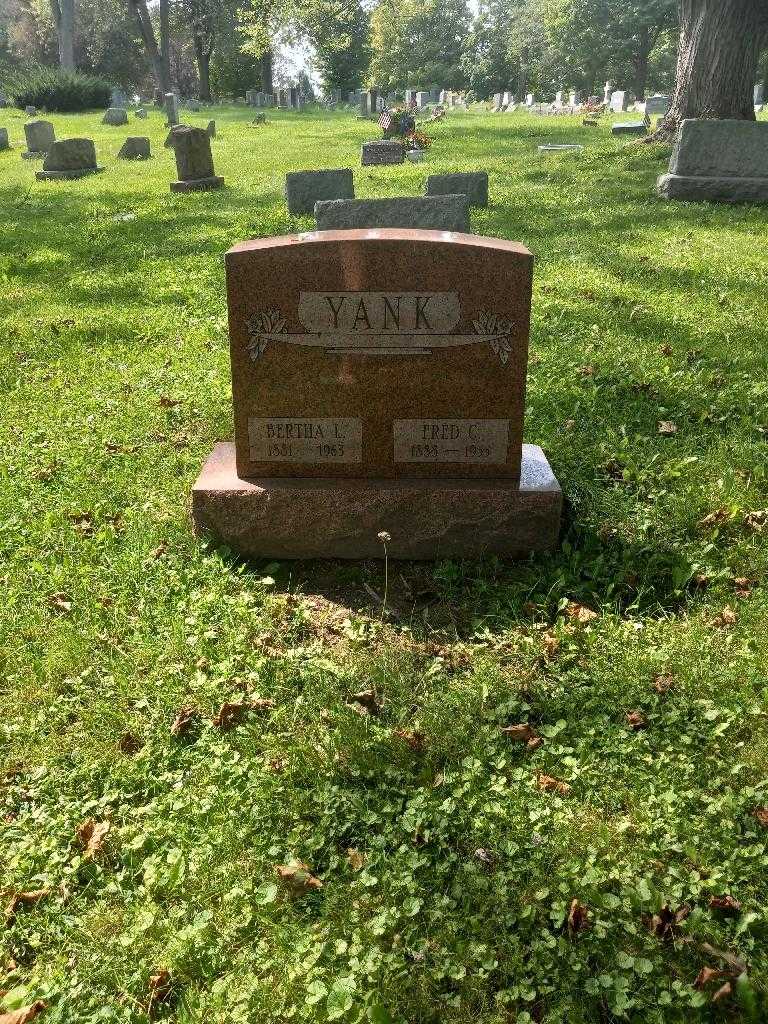 Frederick C. Yank's grave. Photo 1