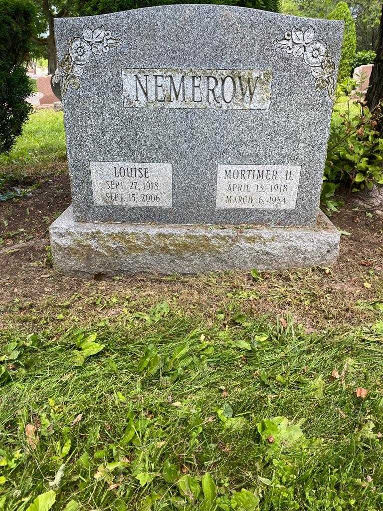 Louise Nemerow's grave. Photo 2