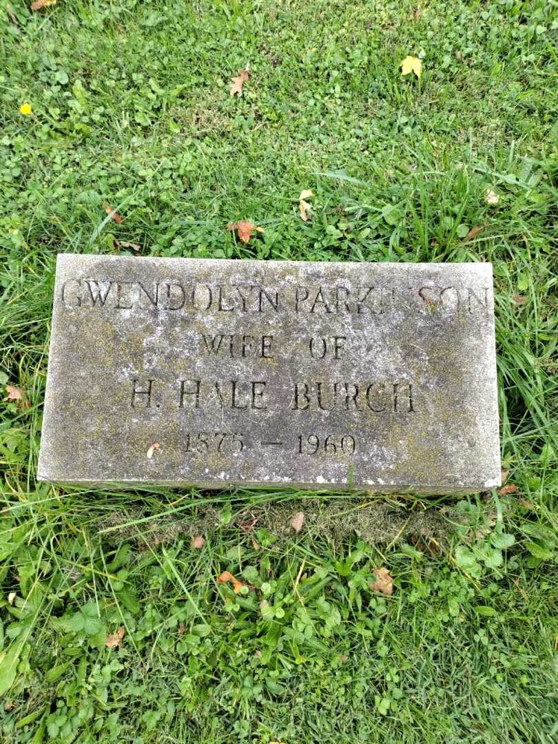Gwendolyn Burch Parkinson's grave. Photo 3