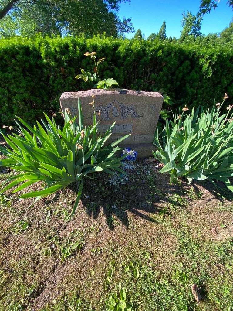Frances M. Esce's grave. Photo 1