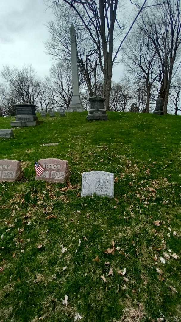 Matthew R. Sabella's grave. Photo 1