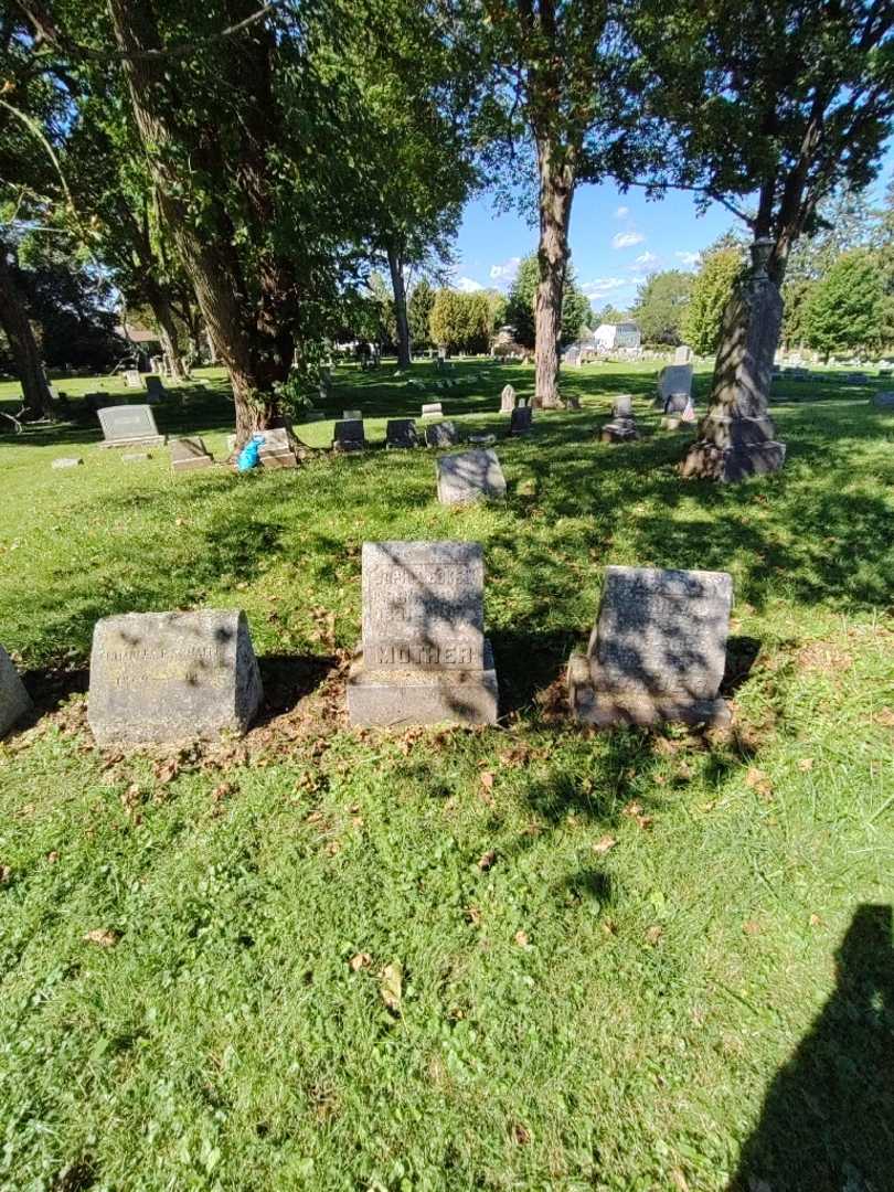 Sophia Eckel Schafer's grave. Photo 1