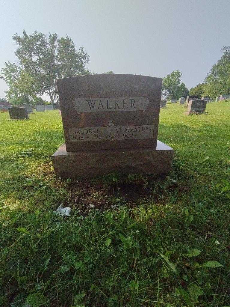 Thomas F. Walker Senior's grave. Photo 2