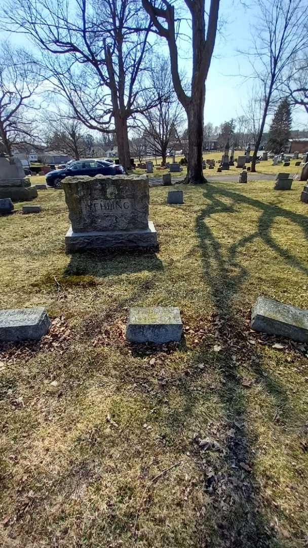 Frederick Yehling's grave. Photo 2