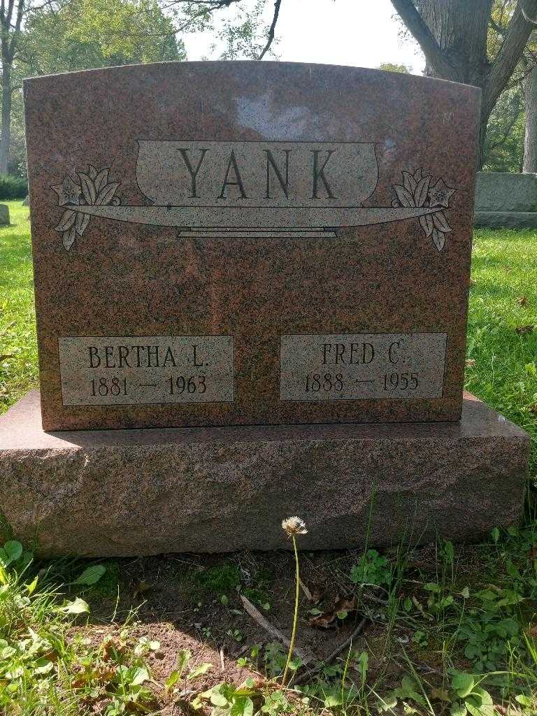 Bertha L. Berndt Yank's grave. Photo 3
