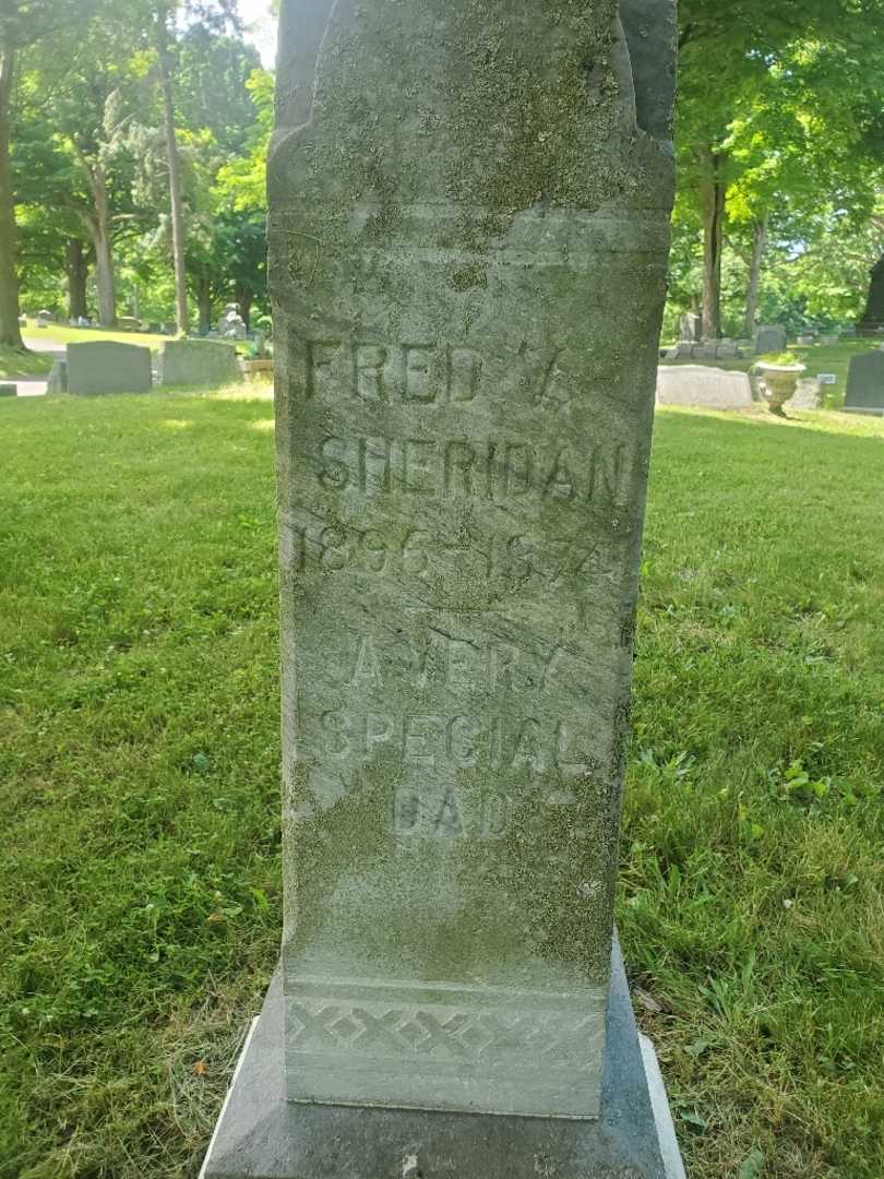 Fred V. Sheridan's grave. Photo 4