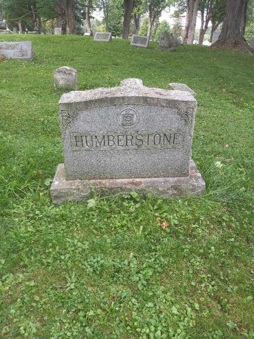 Samuel Humberstone's grave. Photo 4