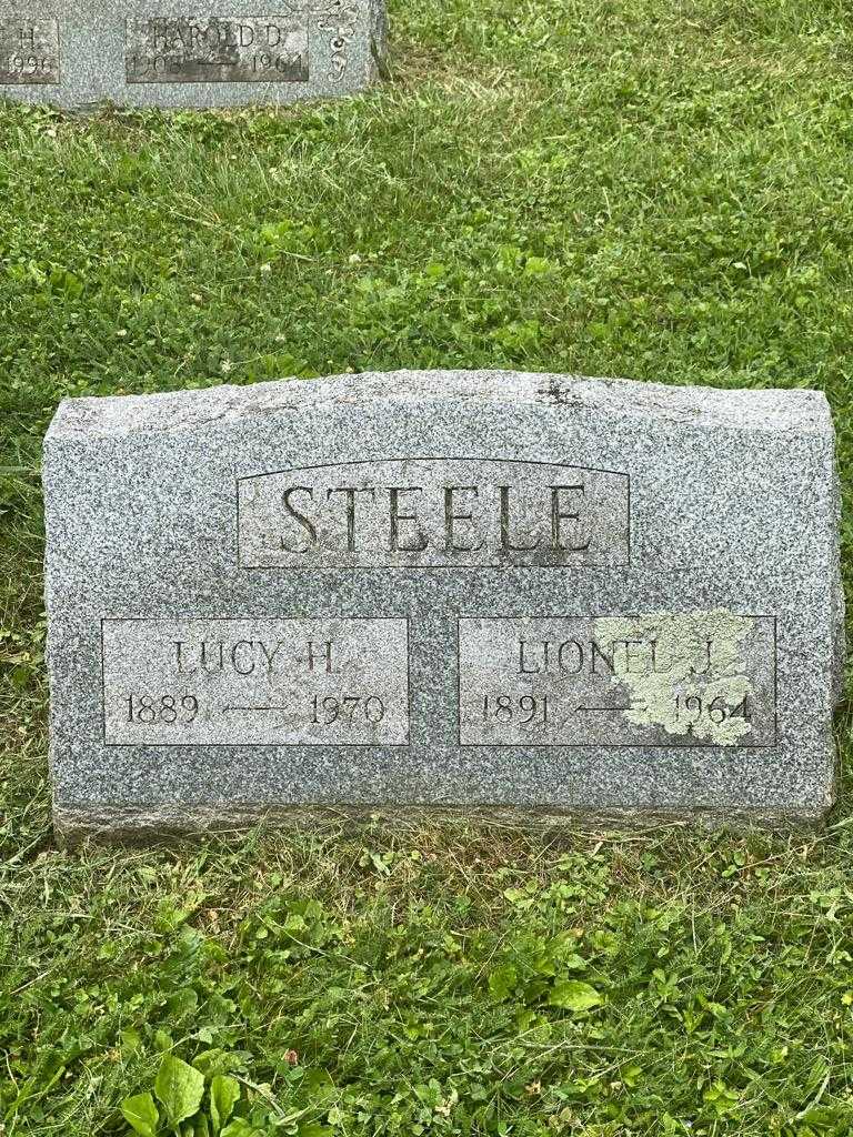 Lionel J. Steele's grave. Photo 3