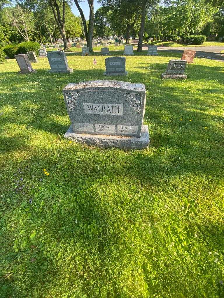 Louise Walrath's grave. Photo 1