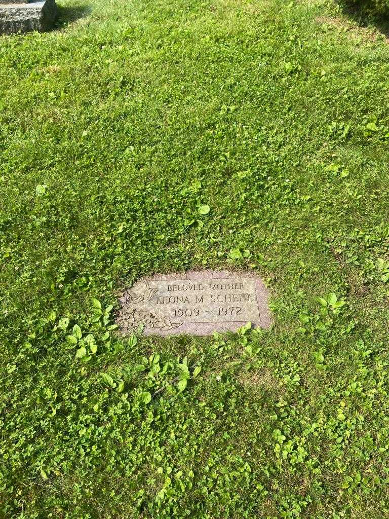 Leona Schenk's grave. Photo 2