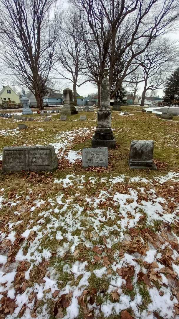 Mabel Morse Ansell's grave. Photo 2