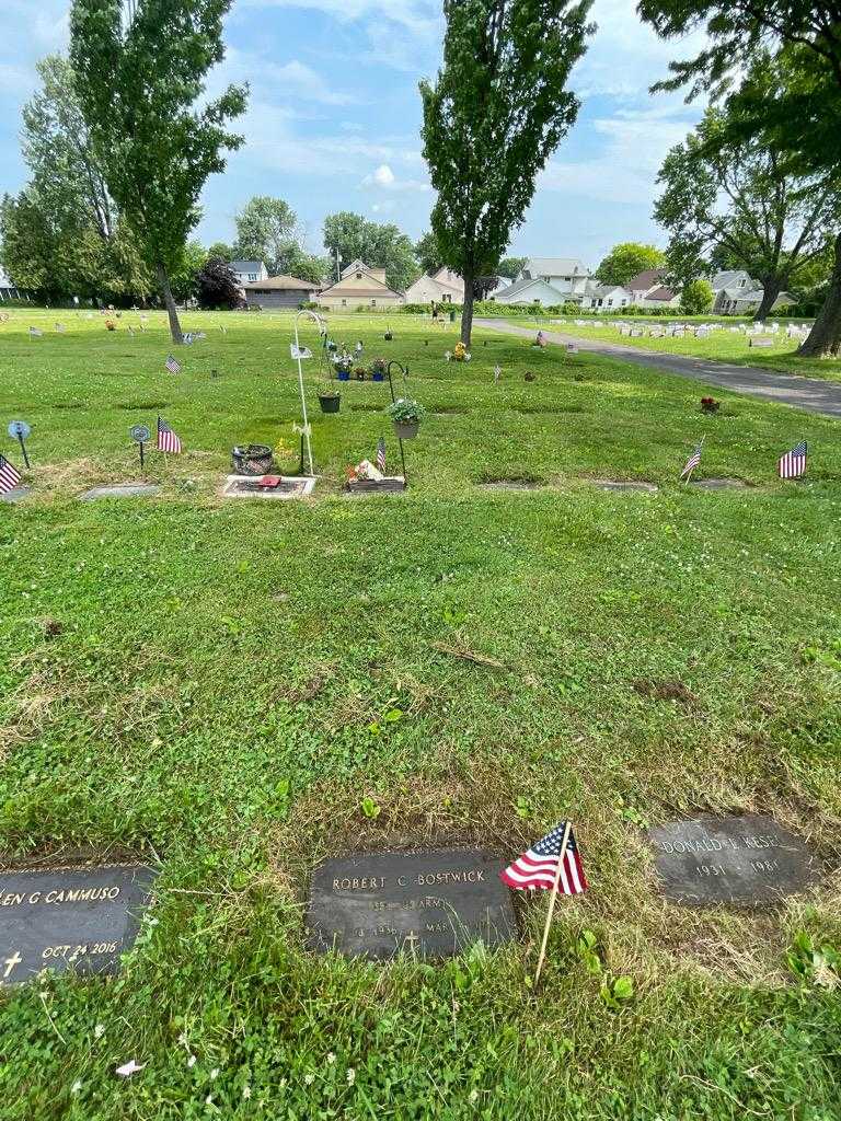 Robert C. Bostwick's grave. Photo 1