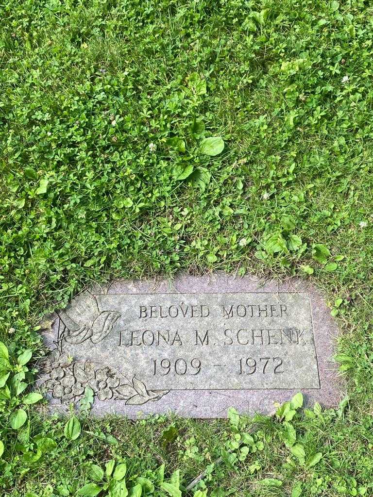 Leona Schenk's grave. Photo 3