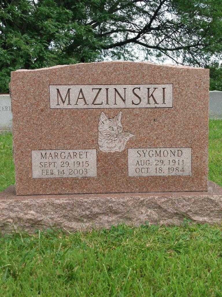 Margaret Mazinski's grave. Photo 2