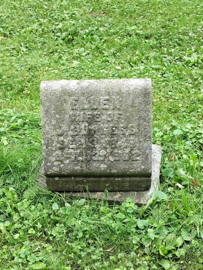 Ellen Jane Burgess's grave. Photo 3