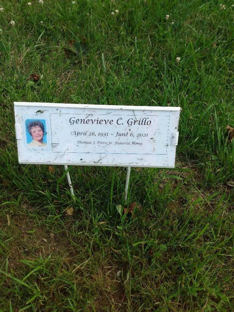 Genevieve C. Grillo's grave. Photo 1