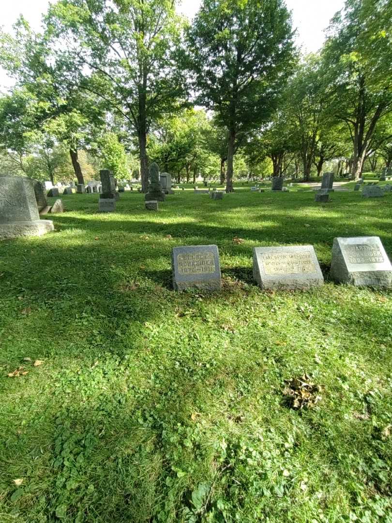 George Schneider's grave. Photo 1