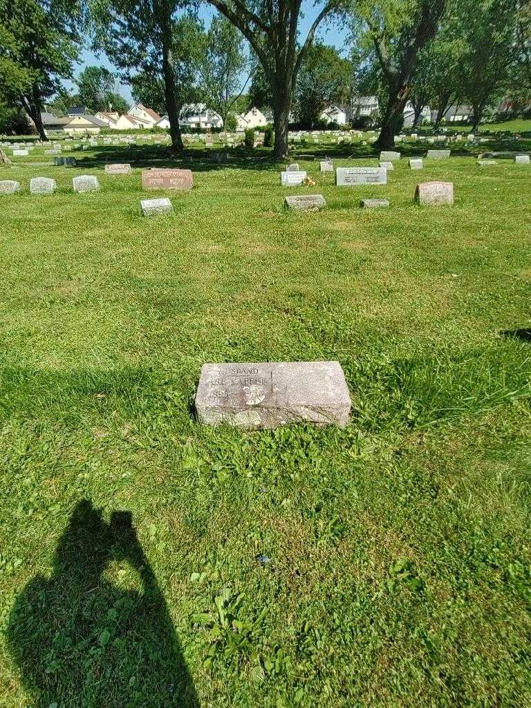 Abraham Yaffee's grave. Photo 1
