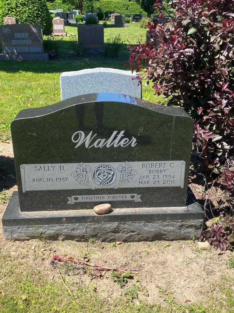 Robert C. "Bobby" Walter's grave. Photo 2