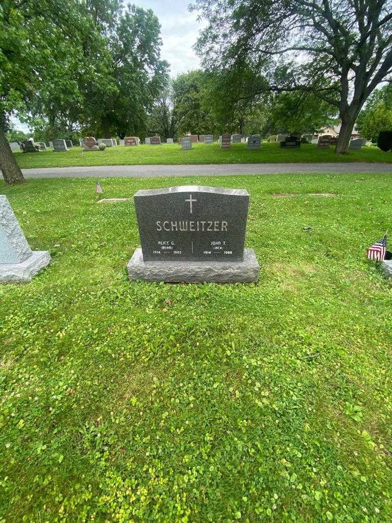 Alice G. Schweitzer's grave. Photo 1