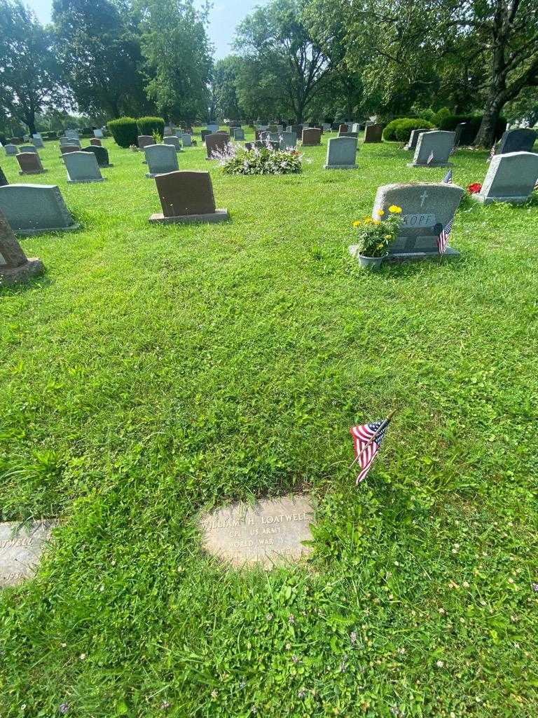 William H. Loatwell's grave. Photo 1