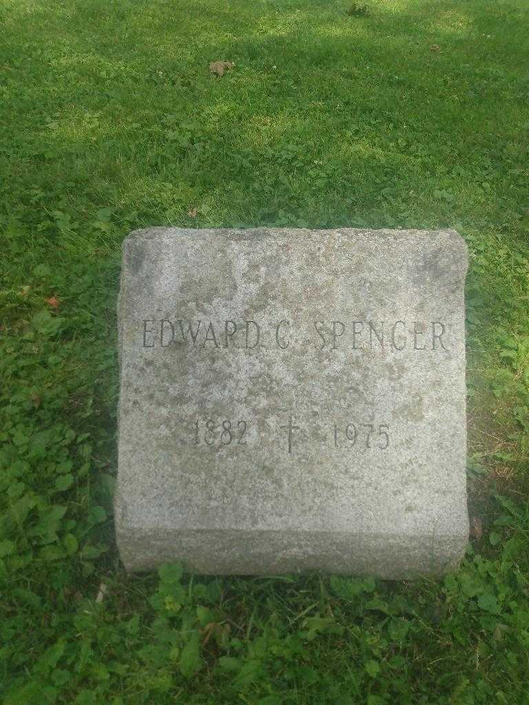 Edward C. Spencer's grave. Photo 3