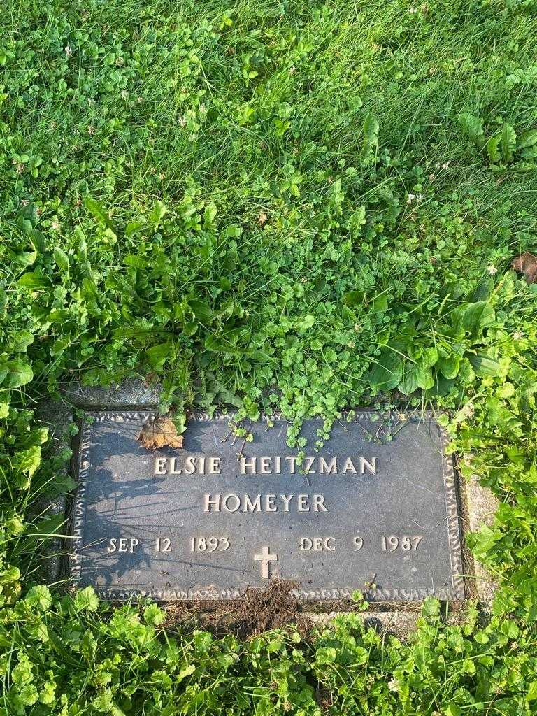 Elsie H. Homeyer's grave. Photo 4