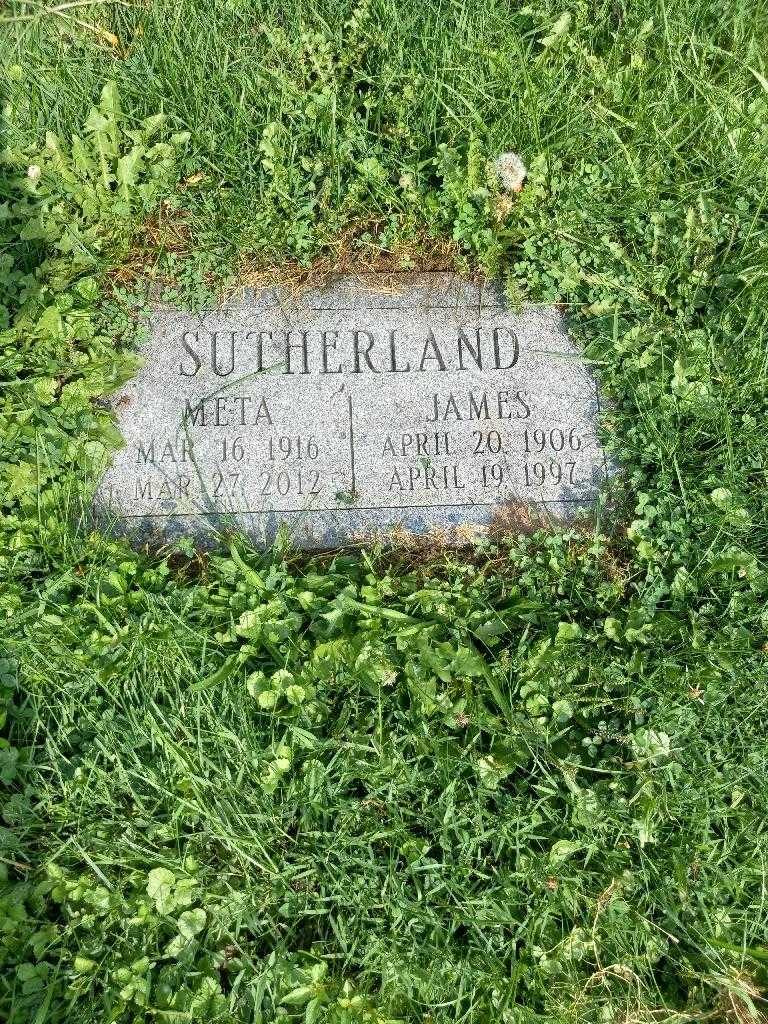 Meta Sutherland's grave. Photo 1