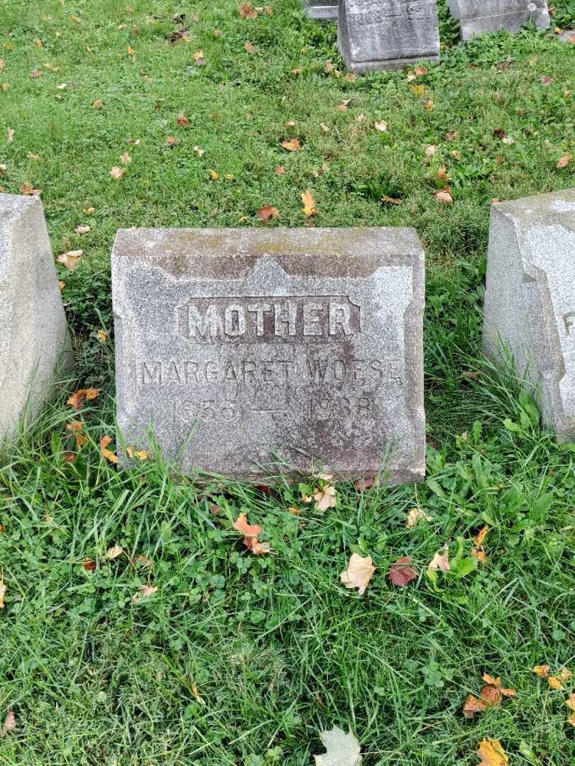 Margaret Woese's grave. Photo 2