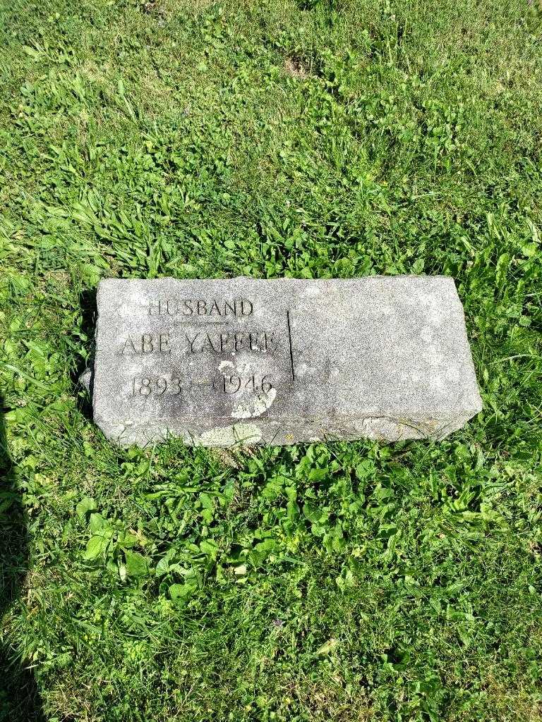 Abraham Yaffee's grave. Photo 2