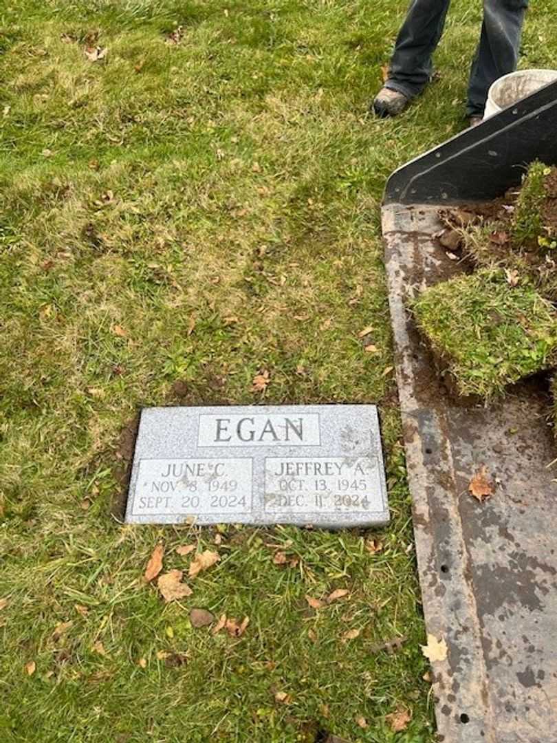 Jeffrey A. "Jeff" Egan's grave. Photo 2