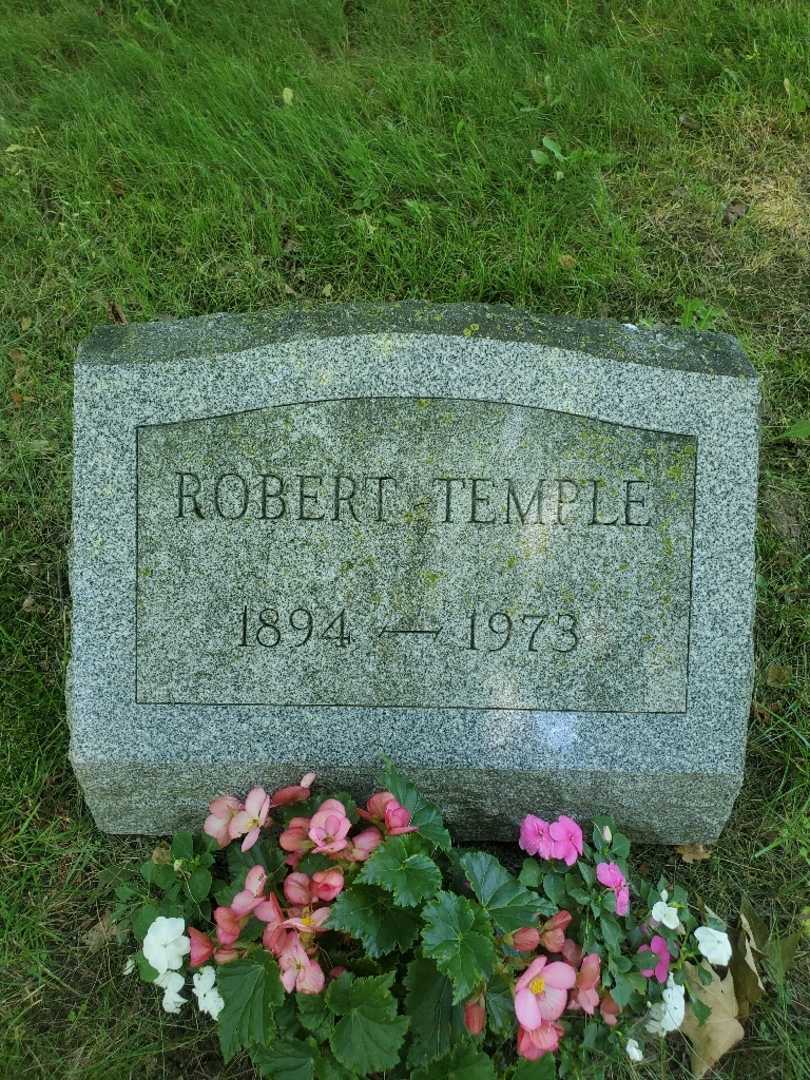 Robert J. Temple's grave. Photo 3