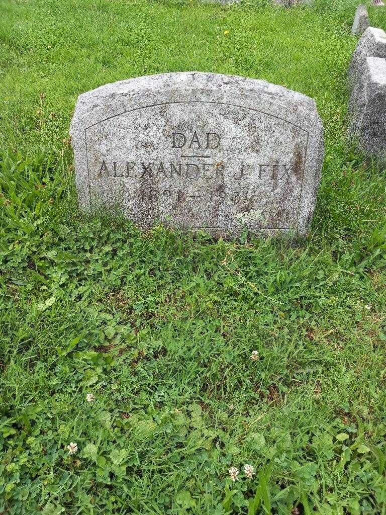 Alexander J. Fix's grave. Photo 2