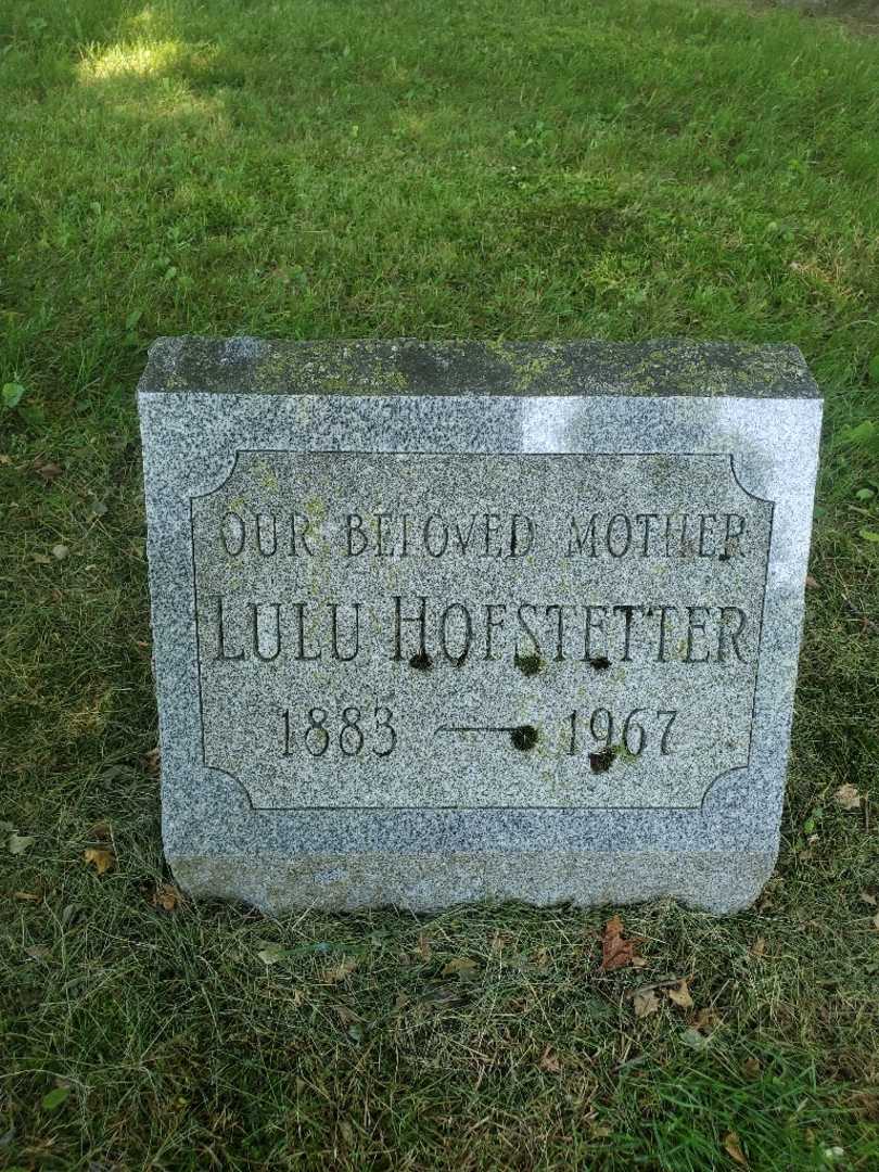 Lulu Hofstetter's grave. Photo 3