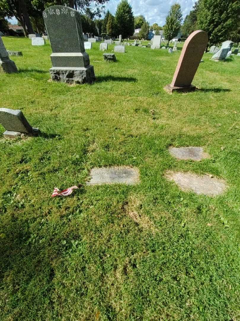 Marion Tyrrell's grave. Photo 1