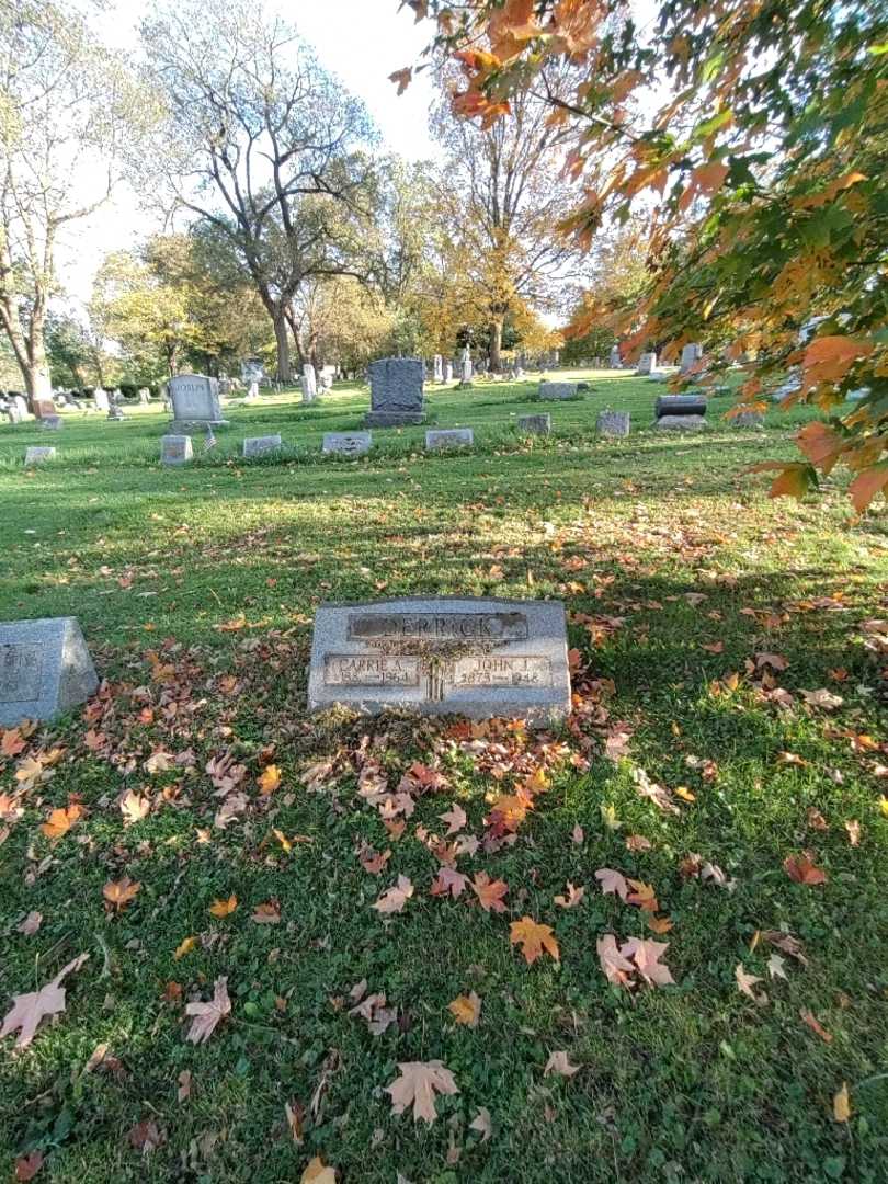 Carrie A. Derrick's grave. Photo 1